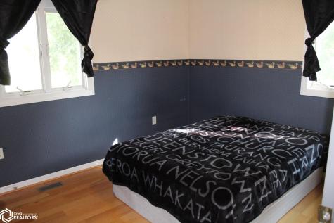 335 E Lyons Street Garner IA 50438