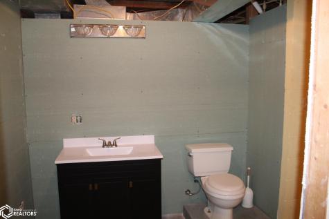 335 E Lyons Street Garner IA 50438