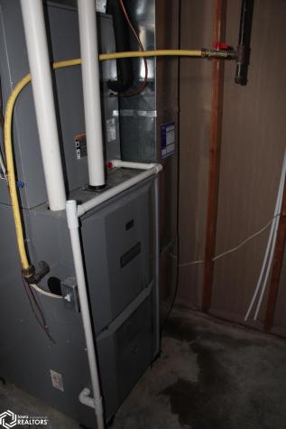 335 E Lyons Street Garner IA 50438