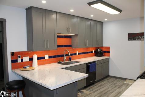 335 E Lyons Street Garner IA 50438