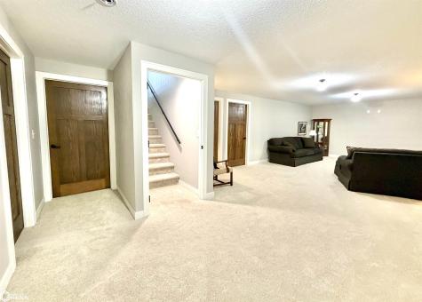 346 Sarah Avenue Iowa Falls IA 50126