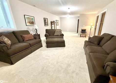 346 Sarah Avenue Iowa Falls IA 50126
