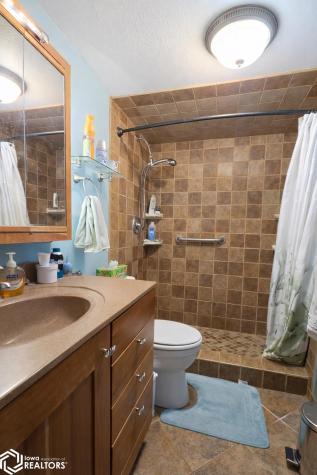 123 Winnebago Way Forest City IA 50436
