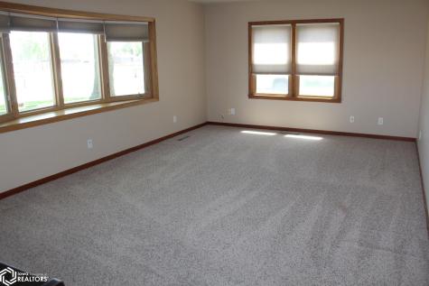 960 Front Street Garner IA 50438