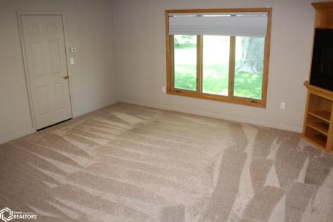 960 Front Street Garner IA 50438