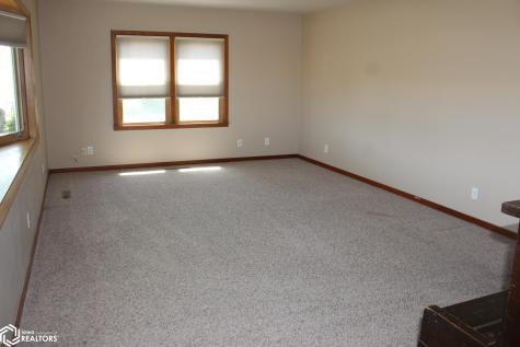960 Front Street Garner IA 50438