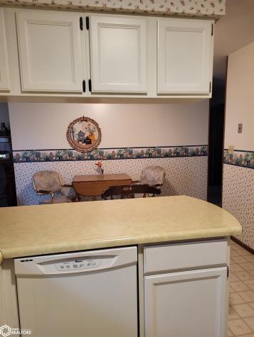 1809 E Locust Algona IA 50511