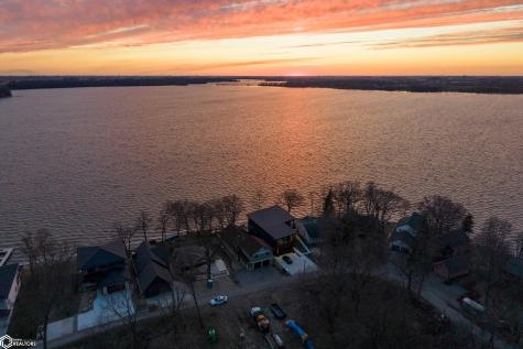 15476 Dodge Avenue Clear Lake IA 50428