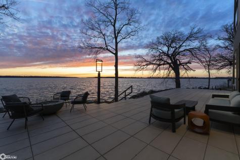 15476 Dodge Avenue Clear Lake IA 50428