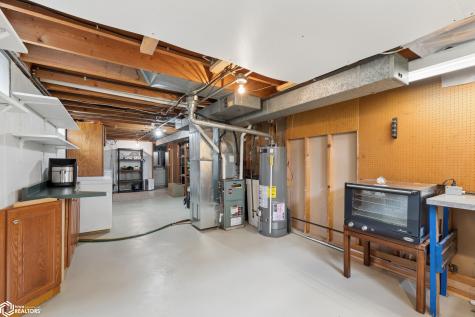 706 6th Street SE Mason City IA 50401