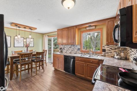 706 6th Street SE Mason City IA 50401