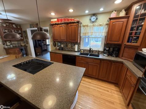 15345 Bayside Court Clear Lake IA 50428