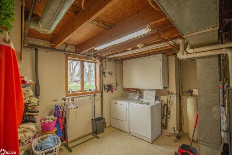 120 S Woodworth Street Algona IA 50511