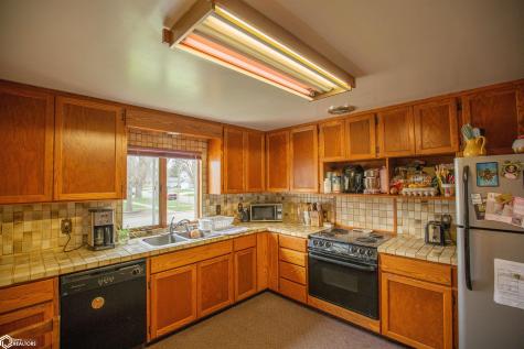 120 S Woodworth Street Algona IA 50511
