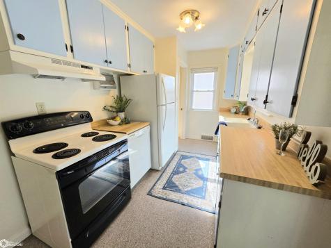 722 10th Street NE Mason City IA 50401