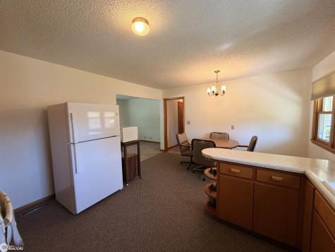 208 7th Street SE Hampton IA 50441