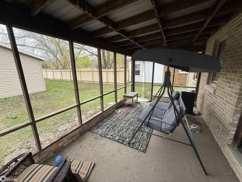 400 S 9th Street Clear Lake IA 50428