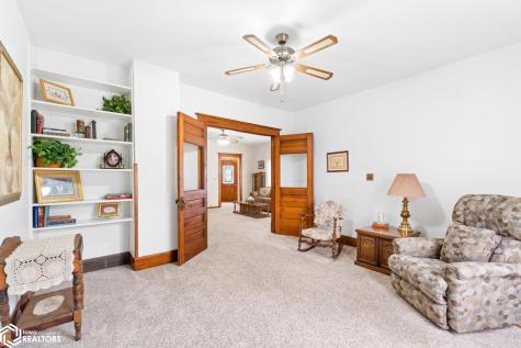 2480 Palm Avenue Garner IA 50438