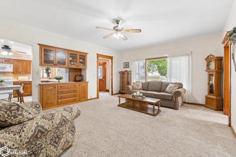 2480 Palm Avenue Garner IA 50438