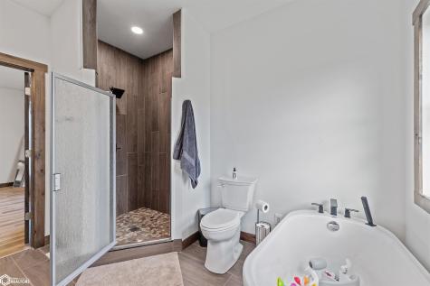 1250 440th Street Northwood IA 50459