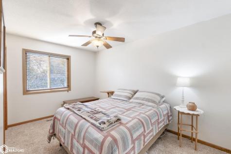 16 Lexington Square Mason City IA 50401