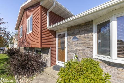 16 Lexington Square Mason City IA 50401