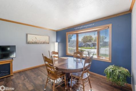 16 Lexington Square Mason City IA 50401