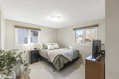 1621 7th Place SW Mason City IA 50401