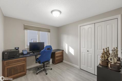 1621 7th Place SW Mason City IA 50401