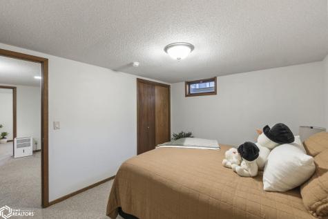 1621 7th Place SW Mason City IA 50401