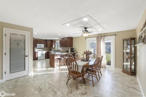 1621 7th Place SW Mason City IA 50401