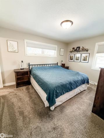 104 Montclare Lane Belmond IA 50421