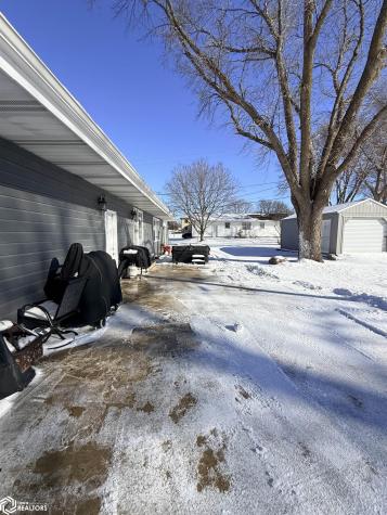 104 Montclare Lane Belmond IA 50421