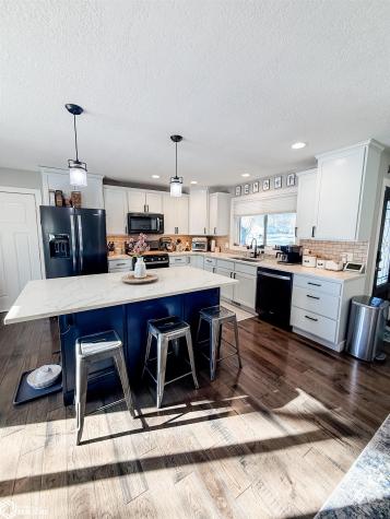 104 Montclare Lane Belmond IA 50421