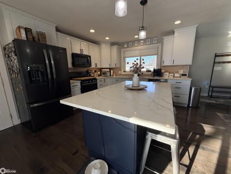 104 Montclare Lane Belmond IA 50421