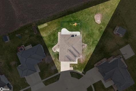 401 Bedford Court Clear Lake IA 50428
