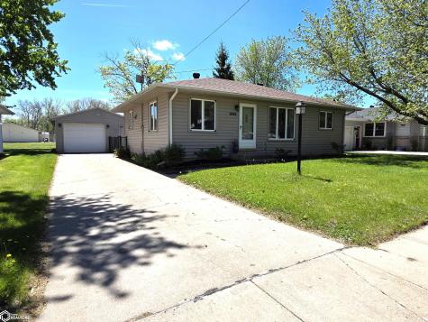1008 18th Avenue Charles City IA 50616