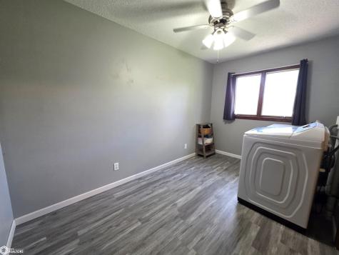 1008 18th Avenue Charles City IA 50616