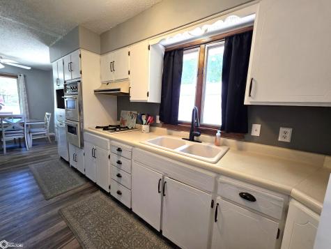1008 18th Avenue Charles City IA 50616