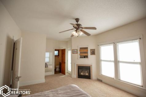 605 E Mcgregor Street Algona IA 50511