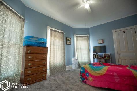 605 E Mcgregor Street Algona IA 50511