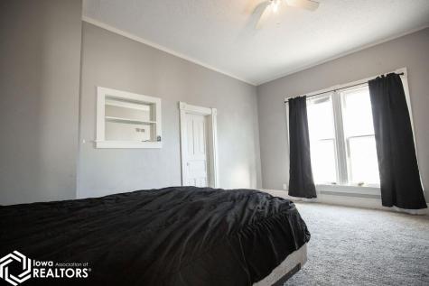 605 E Mcgregor Street Algona IA 50511