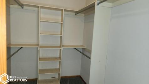 61 N Yorktown Pike Mason City IA 50401