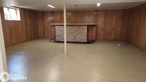 61 N Yorktown Pike Mason City IA 50401