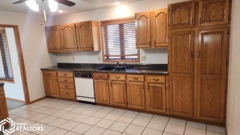 61 N Yorktown Pike Mason City IA 50401