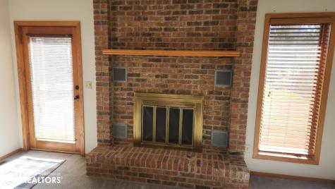 61 N Yorktown Pike Mason City IA 50401