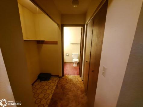 816 W 12th Avenue N Clear Lake IA 50428