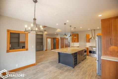 405 Timber Estates Algona IA 50511