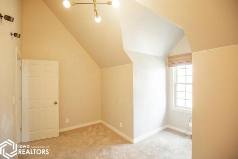 405 Timber Estates Algona IA 50511