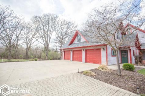 405 Timber Estates Algona IA 50511